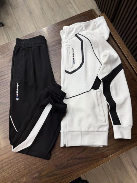 تريننج فوتر PUMA - BMW