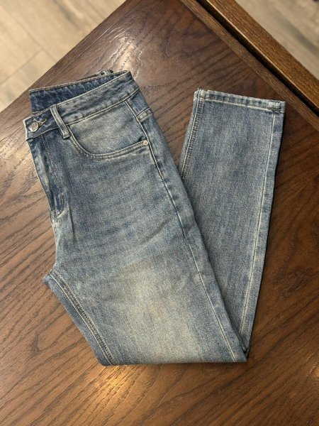 بنطلون جينز نص بوي فريند