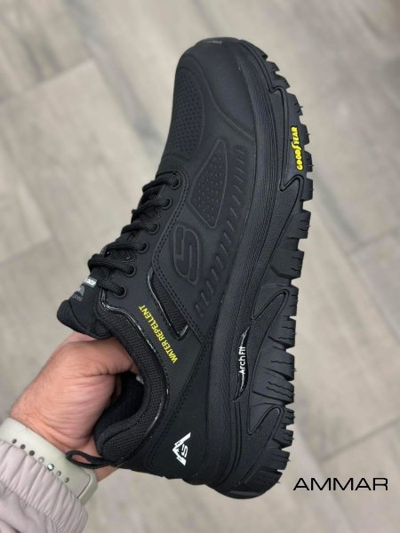 حذاء SKECHERS الاصلي ضد الماء
