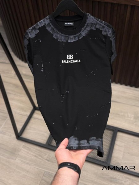 بلوزة ماركة BALENCIAGA