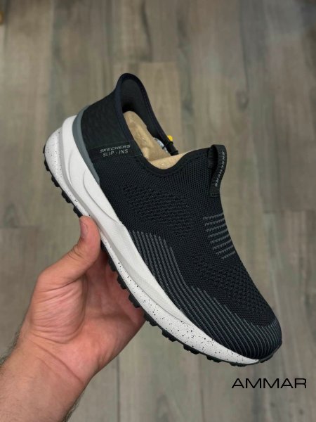 حذاء SKECHERS بدون رباط